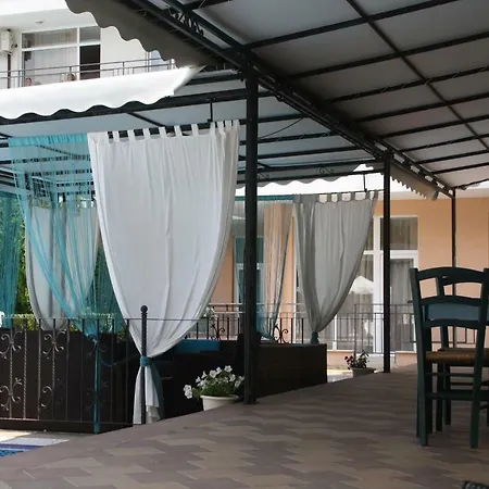 Grand Kamelia Apartament